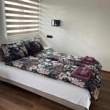 Almond Apartman Novi Sad